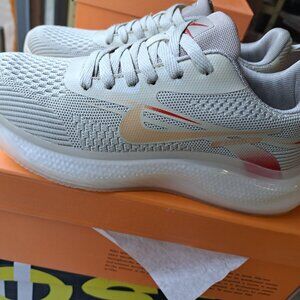Nike shoes for women's
